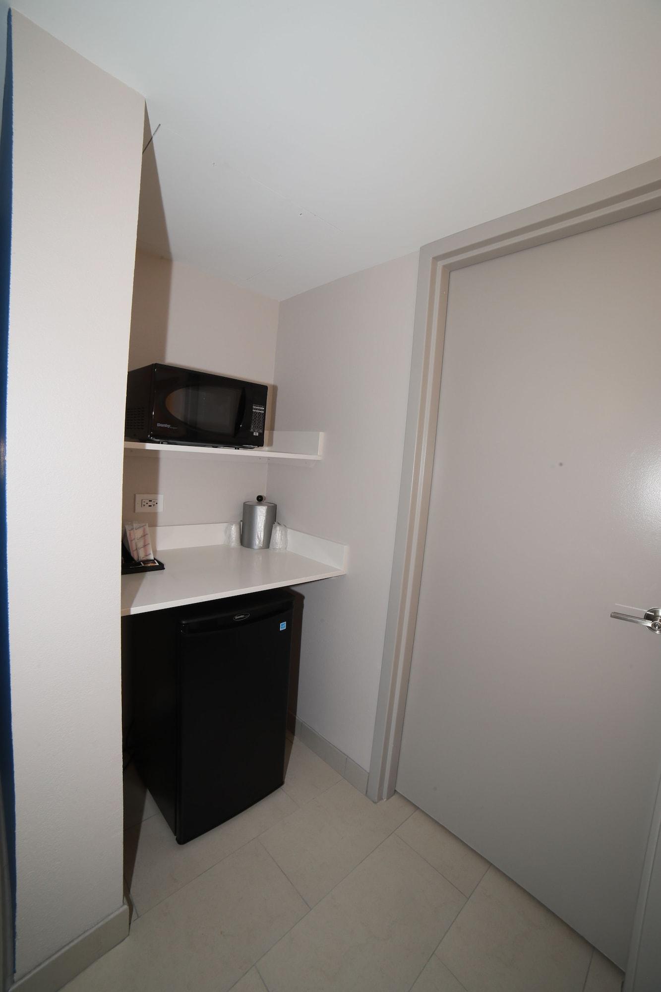 Holiday Inn Express Naperville By Ihg Kültér fotó