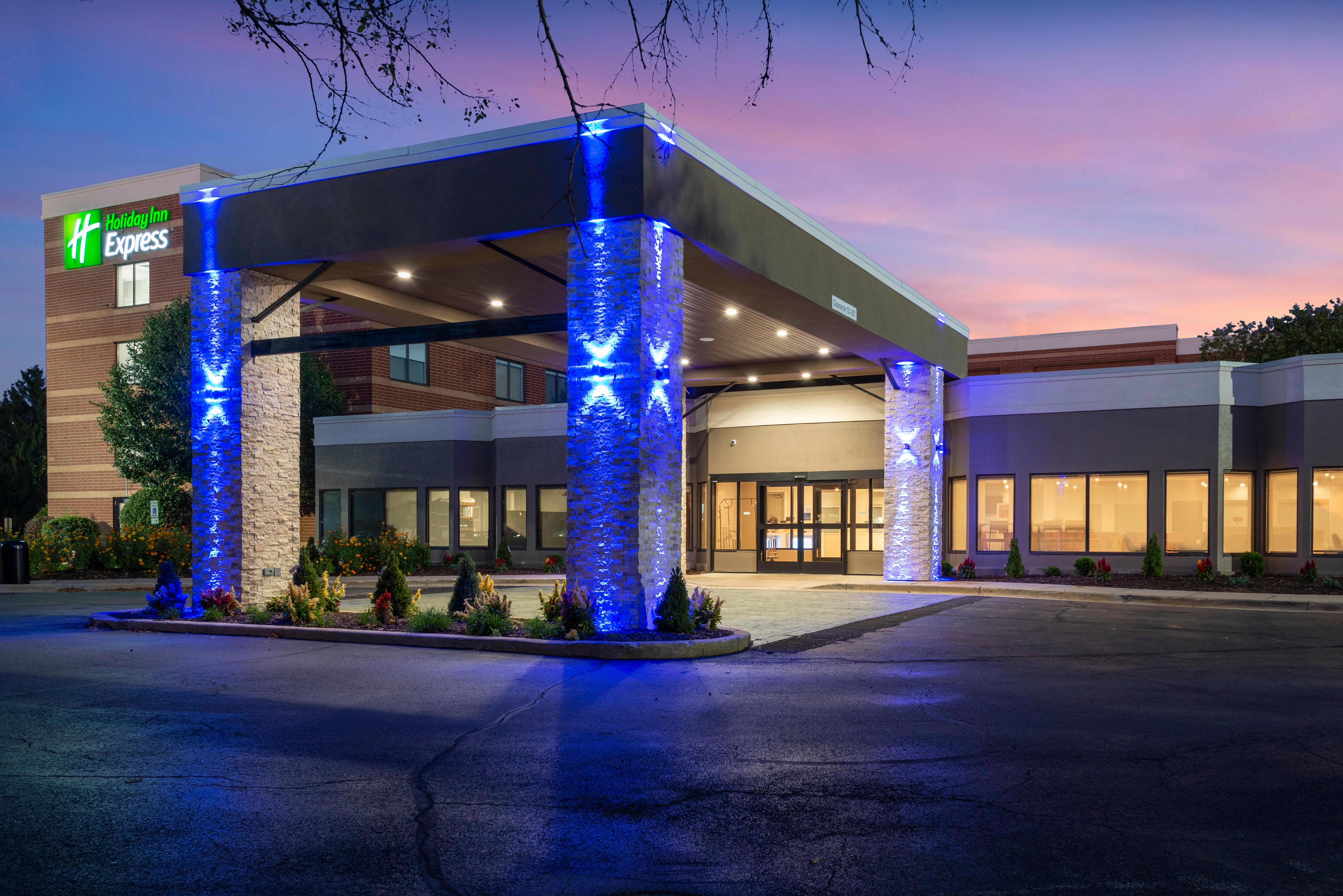 Holiday Inn Express Naperville By Ihg Kültér fotó